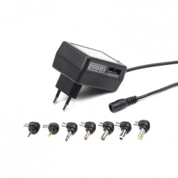 EnerGenie (1USBx1A) Black (EG-MC-008) + универсальный кабель
