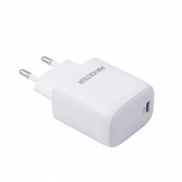 Maxxter (1USBх3А) QC3.0 White (WC-PD-CtL-01) + кабель Lightning