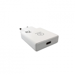 WUW-C216 25W Gan ChargerUSB C white