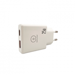 WUW-C217 PD 25W USB A + Type-C white