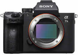 Sony Alpha 7M3 28-70mm II Kit Black (ILCE7M3MB.CEC)