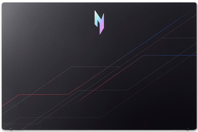 Acer Nitro V 15 i5-13420H/32GB/1TB RTX5060 (NH.QZ8EP.00E) EU